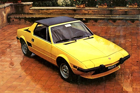 Artikelbild Der Fiat X 1/9 auf dem Titelblatt vor 40 Jahren