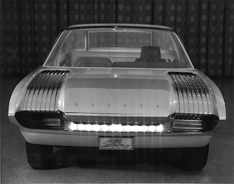 Ford Aurora mit innovativer Beleuchtungslösung im Jahr 1964
