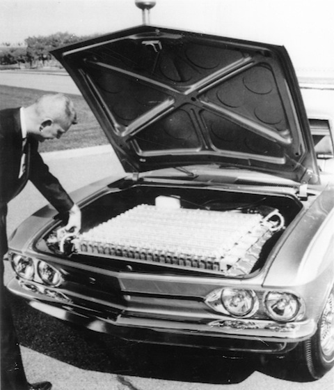 General Motors Electrovair II von 1966 - Front