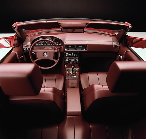 Interieur des Mercedes Benz 500 SL (© Archiv Daimler AG)