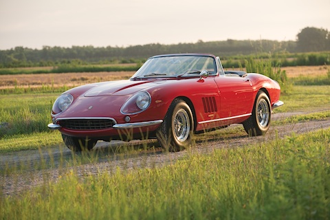 Ferrari 275 NART Spider 1967 RM Auction (© Darin Schnabel)