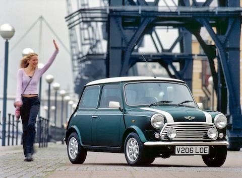 Der klassische Mini, so wie wir ihn kennen (© BMW AG)