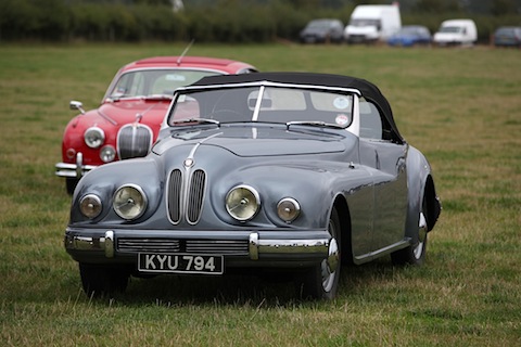 Bristol Convertible auf dem Parkplatz von Goodwood 2013
