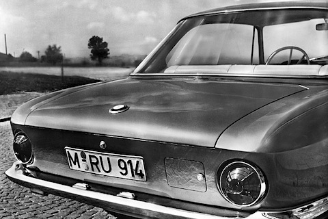 Heckansicht des BMW 3200 CS Prototyps von 1960