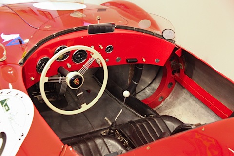 Cockpit des Sauter-Porsche von 1956