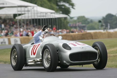 Moss am Goodwood FoS 2013 (© John Colley - Goodwood Festival of Speed)