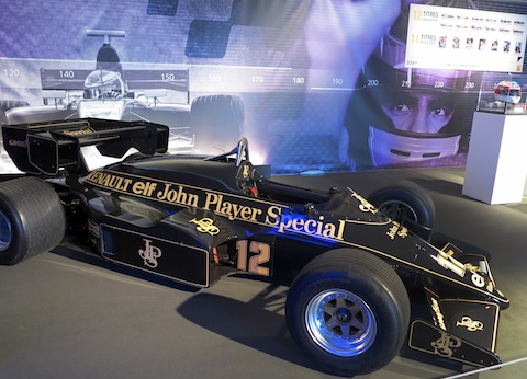 Lotus-Renault 93T an der AIR14 (© Laurent Missbauer)