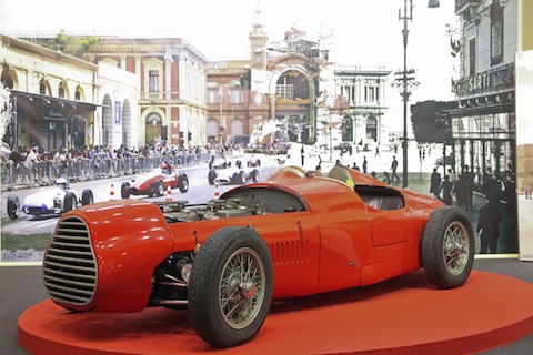 Artikelbild Wenn ein Motor nicht ausreicht, dann montiert man halt deren zwei ...