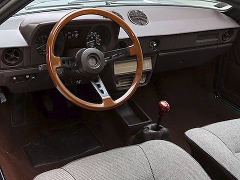 Innenraum des Alfa Romeo Alfasud Sprint Veloce 1981 - angeboten von auctionata am 27. Februar 2015
