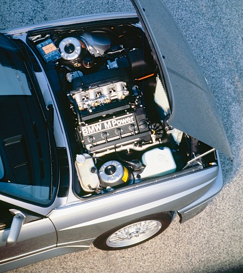 Motor des BMW M3 E30 von 1987 (© BMW AG)