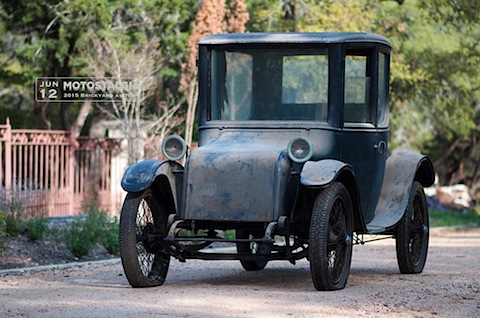 Milburn Electric Model 27L Brougham 1923