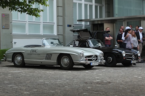 Die beiden Mercedes-Benz 300 SL, die von Rosberg und Mayländer nach Schaffhausen gefahren wurden