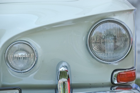 Normaler VW Karmann-Ghia Typ 34 als Cabriolet - Scheinwerfer