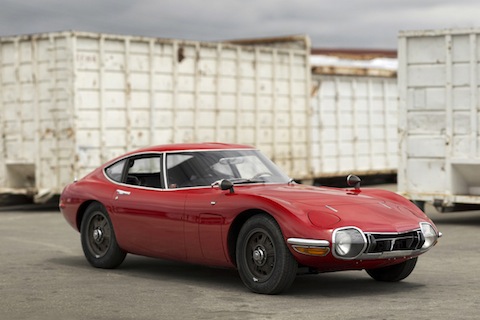 Toyota 2000 GT 1967 - Pinnacle Portfolio (© Patrick Emzen - Courtesy RM/Sotheby's)