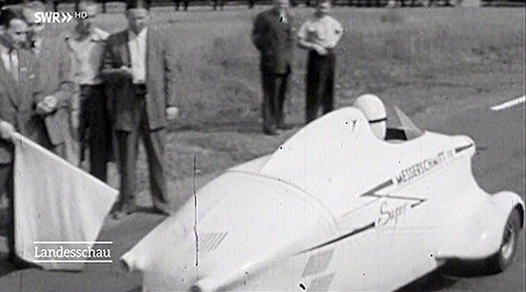 Von den Messerschmitt-Weltrekordfahrten 1955 (© SWR)