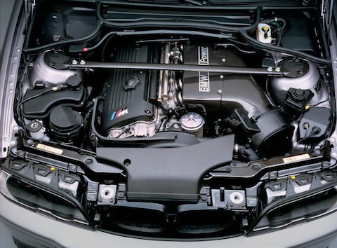 BMW M3 CSL E46 von 2003 - Motor (© BMW AG)