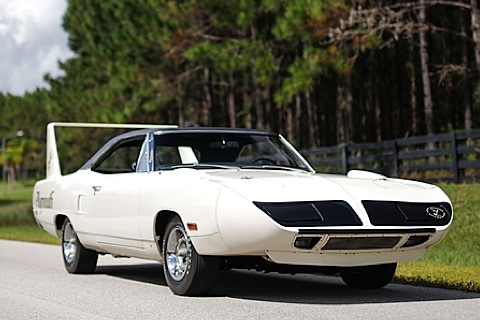 Plymouth Hemi Superbird 1970 (© Mecum)