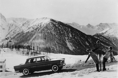 Fiat 2300 Limousine 1965 im Schnee