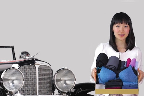 Marie Kondo und ein Oldtimer - Montage