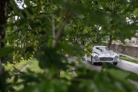 Mercedes-Benz 300 SL an der Mille Migla 2016 (© Daniel Reinnhard)