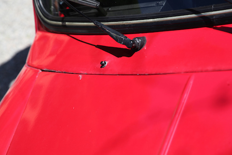 Spuren am Mini Cooper S von 1965 vom 1000 Seen Rallye 1967