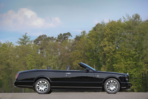 Silhouette des Bentley Azure