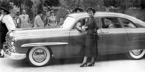 Lincoln Cosmopolitan Town Sedan von 1949 an der Schönheitskonkurrenz von Luzern im Jahr 1949