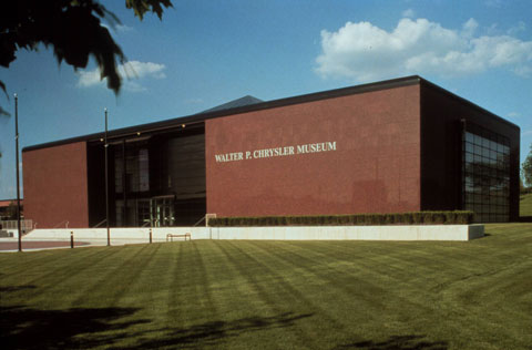 Chrysler-Museum von aussen (© FCA Group)