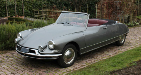 Citroën DS 19 Cabriolet 1962 Artcurial 2017.jpg
