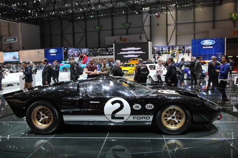 Seitenansicht des Ford GT40 von 1966 am Genfer Autosalon von 2017