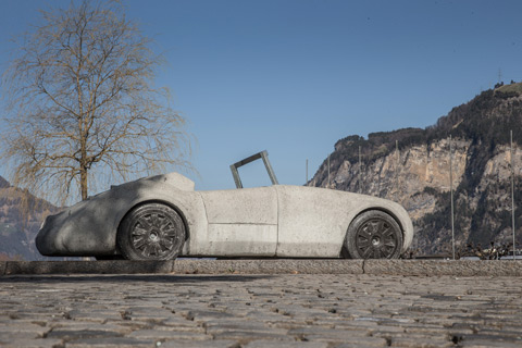 Wiesmann MF3 in Beton in Flüelen (© Daniel Reinhard)