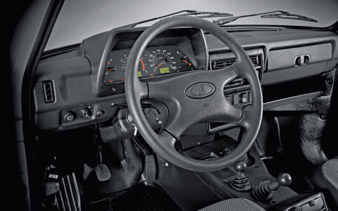 Interieur des Lada 4x4 2017