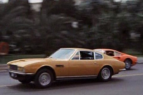 Aston Martin DBS in der Fernsehserie "Die Zwei"