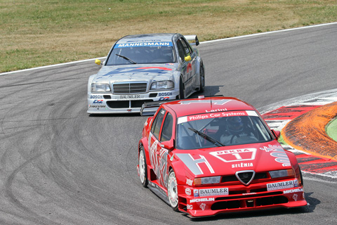Artikelbild Wie damals in der DTM - Alfa Romeo 155 und Mercedes-Benz C-Klasse