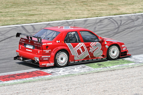 Alfa Romeo 155 DTM in Monza an der Passione Caracciola