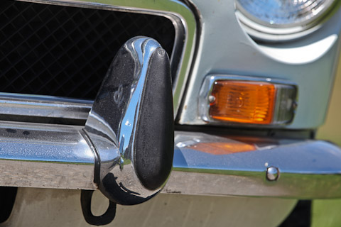 Stossstangenhor am MG B GT V8