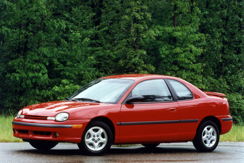 Chrysler/Dodge Neon im Jahr 1995 (© FCA Group)