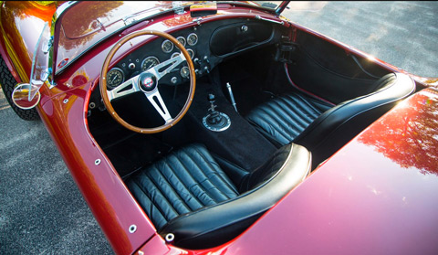 Interieur der Shelby Cobra 289 von 1965 mit Chassis CSX2588 (© Mecum)