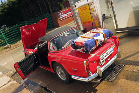Triumph TR 5 in England (© Arnold Bachmann)