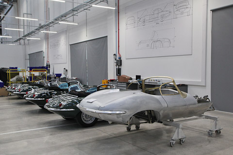 Jaguar XKSS (2017) in Coventry bei Classic Works - Jaguar Land Rover