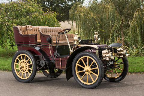 Panhard-et-Levassor-Model-B-1903 (© Bonhams)