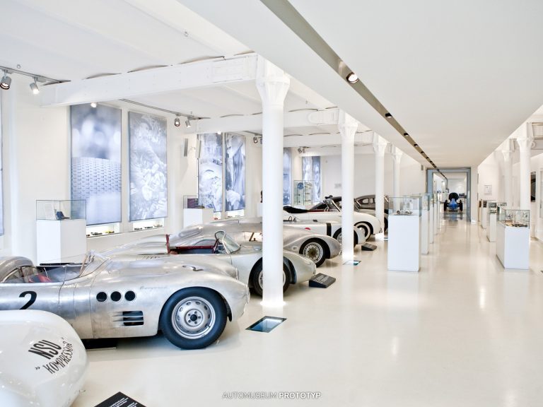 Automuseum Prototyp (Oldtimer-Museum)