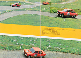 Fiat 128 Rally 1300 – Verkaufsprospekt (1974, ital.) – Seite 4 und 5 Fiat 128 Rally 1300 – Verkaufsprospekt (1974, ital.) – Seite 4 und 5