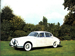 Jaguar Mark II - Verkaufsprospekt (1959) - Seite 4 Jaguar Mark II - Verkaufsprospekt (1959) - Seite 4