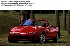 Mazda MX-5 - Verkaufsprospekt (1990) - Seiten 4 und 5 Mazda MX-5 - Verkaufsprospekt (1990) - Seiten 4 und 5
