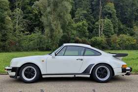 Porsche 911 Turbo 3.3 (1986) Porsche 911 Turbo 3.3 (1986)
