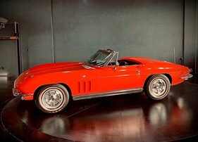 Chevrolet Corvette Cabriolet 327 (1966) Chevrolet Corvette Cabriolet 327 (1966)