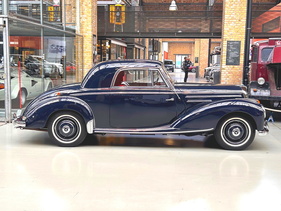Mercedes-Benz 220 Coupé (1955) Mercedes-Benz 220 Coupé (1955)