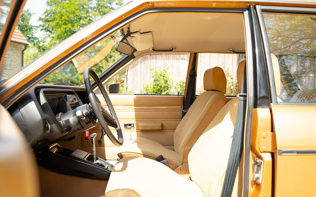 Bild 25 50 vom Fahrzeug-Verkaufsinserat Ford granada Turnier 2.3 1976 24.000 km Originalzustand