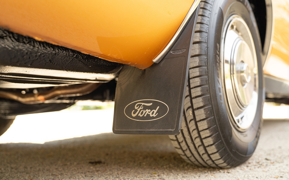 Bild 23 50 vom Fahrzeug-Verkaufsinserat Ford granada Turnier 2.3 1976 24.000 km Originalzustand